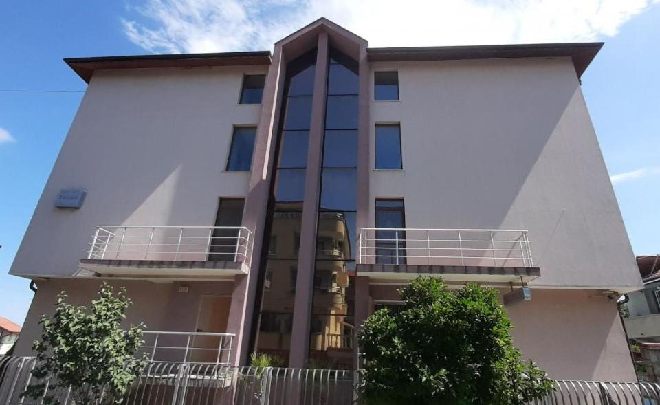 Family Hotel Favourite Obzor Exteriér fotografie